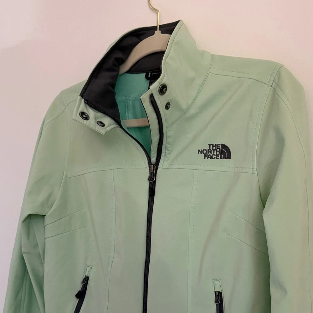 The North Face Women's Softshell Apex Jacket in Mint Green - Picture 4 of 9